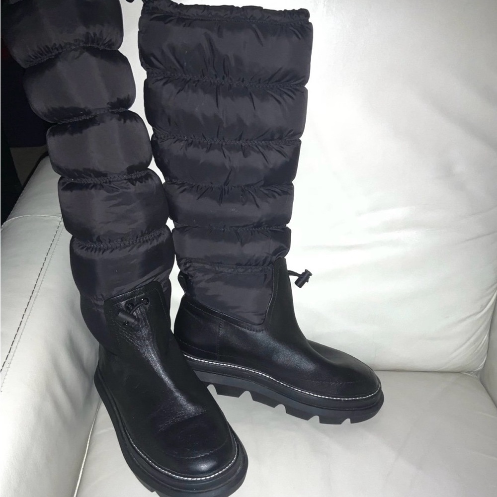 Authentic Tory Burch Sleeping Bag Tall winter snow Boots. Mint condition. 8.5.